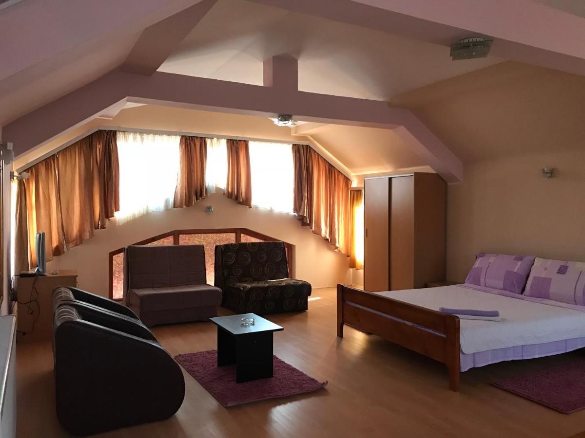 Zormaris-M Hotel Vranje Exterior photo